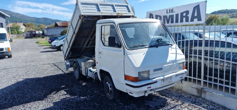 Nissan Trade 2.8D ITALIA, снимка 1 - Бусове и автобуси - 47522980