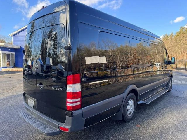 Mercedes-Benz Sprinter party bus, снимка 3 - Бусове и автобуси - 48894009