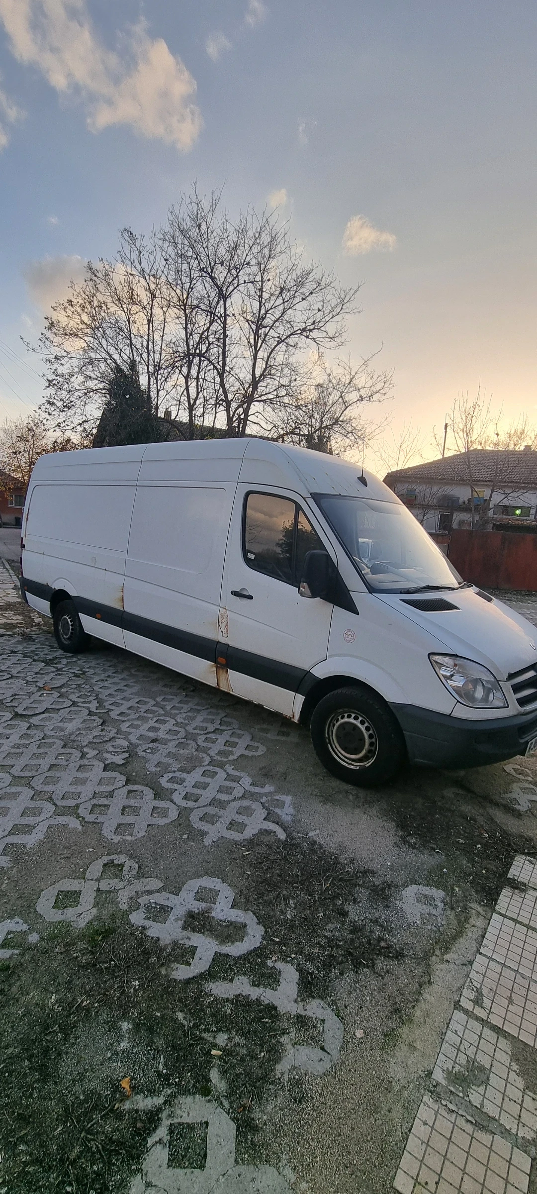 Mercedes-Benz 313  - изображение 3