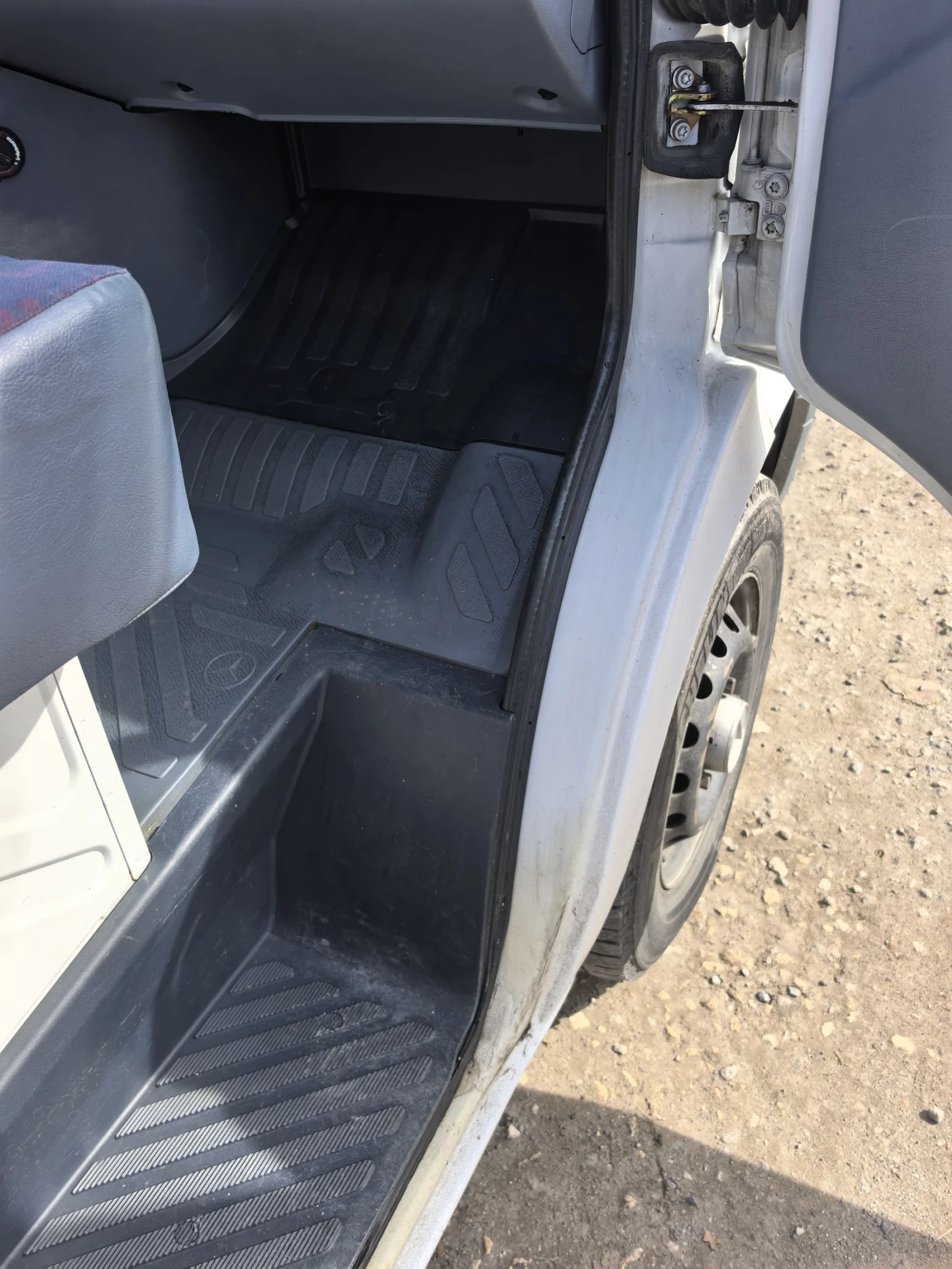 Mercedes-Benz Sprinter 310 310 D - изображение 7