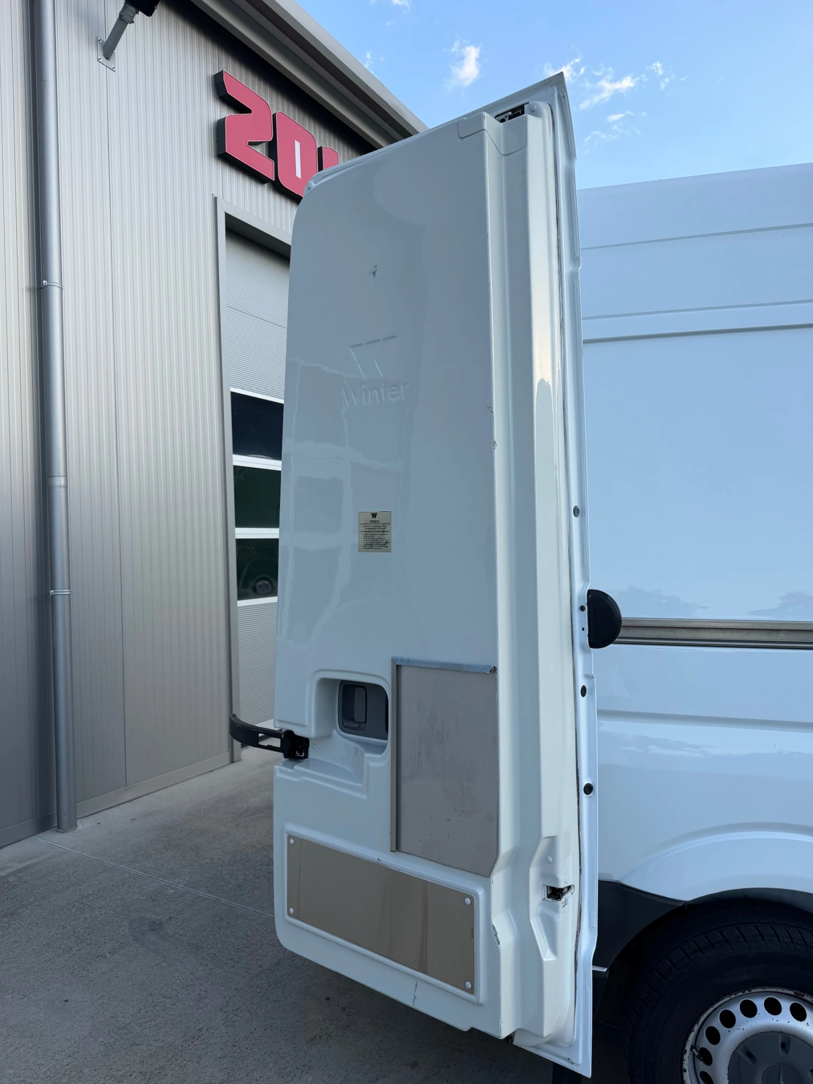 Mercedes-Benz Sprinter 316 ХЛАДИЛЕН-220V!ПЕЧКА!КЛИМА!ТОП!, снимка 7 - Бусове и автобуси - 55074455