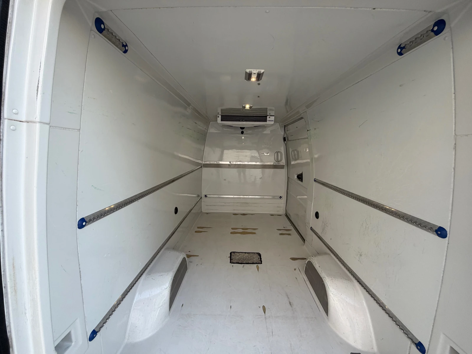 Mercedes-Benz Sprinter 316 ХЛАДИЛЕН-220V!ПЕЧКА!КЛИМА!ТОП!, снимка 9 - Бусове и автобуси - 55074455