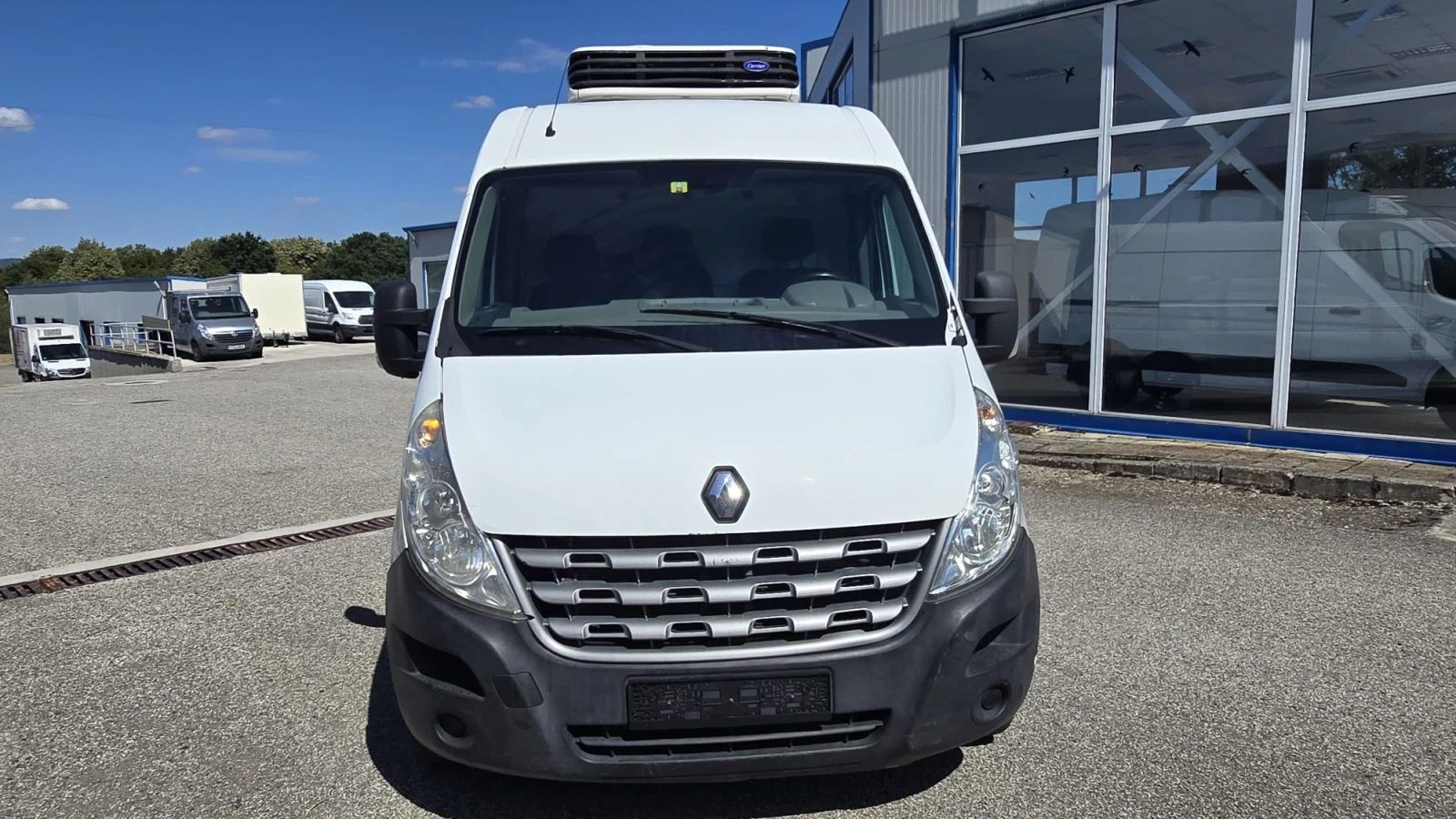 Renault Master ХЛАДИЛЕН ШВЕЙЦАРИЯ , снимка 2 - Бусове и автобуси - 55731952