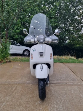     Vespa 300 2011 300i