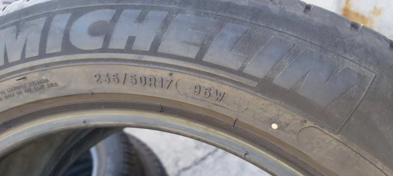 Гуми Летни 235/50R17, снимка 6 - Гуми и джанти - 29887514