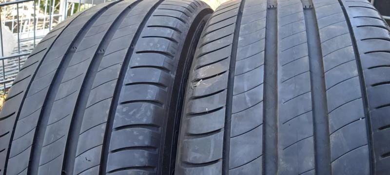 Гуми Летни 235/50R17, снимка 4 - Гуми и джанти - 29887514