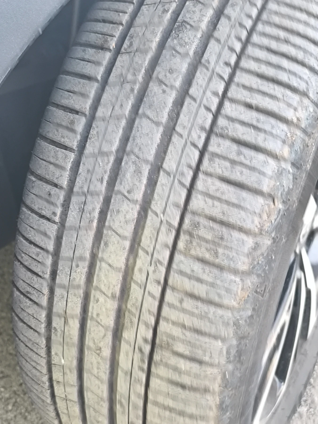 Гуми Летни 225/55R18, снимка 2 - Гуми и джанти - 53819154