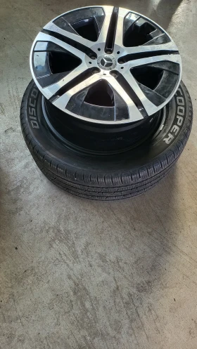 ���� � ������ 275/50R20 �� Mercedes-Benz GLS | Mobile.bg � ����� ������ 2