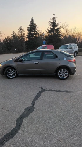 Honda Civic Хечбек, снимка 1