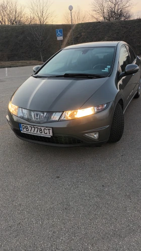 Honda Civic Хечбек, снимка 9