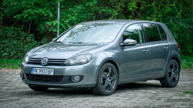 VW Golf, снимка 1 - Автомобили и джипове - 45485603