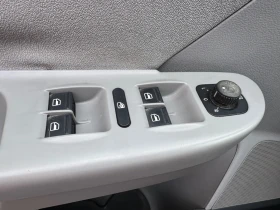 VW Passat - 2500 € / 4889.57 лв. - 28884162 12