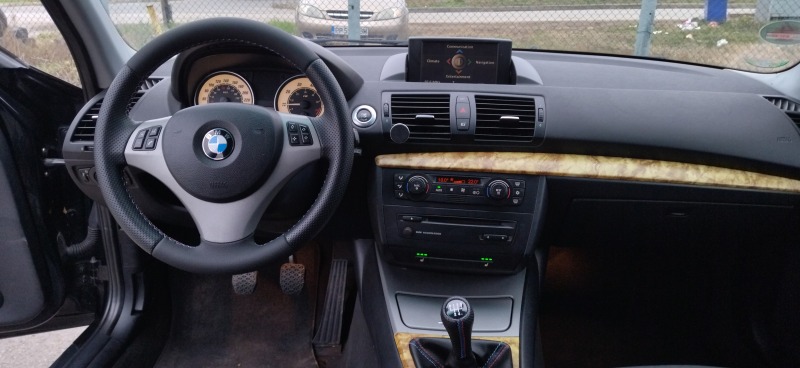 BMW 116 SPORT , снимка 9 - Автомобили и джипове - 39434009