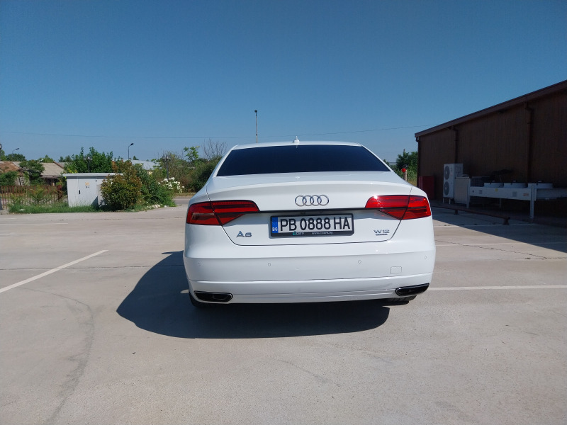 Audi A8, снимка 2 - Автомобили и джипове - 44715669