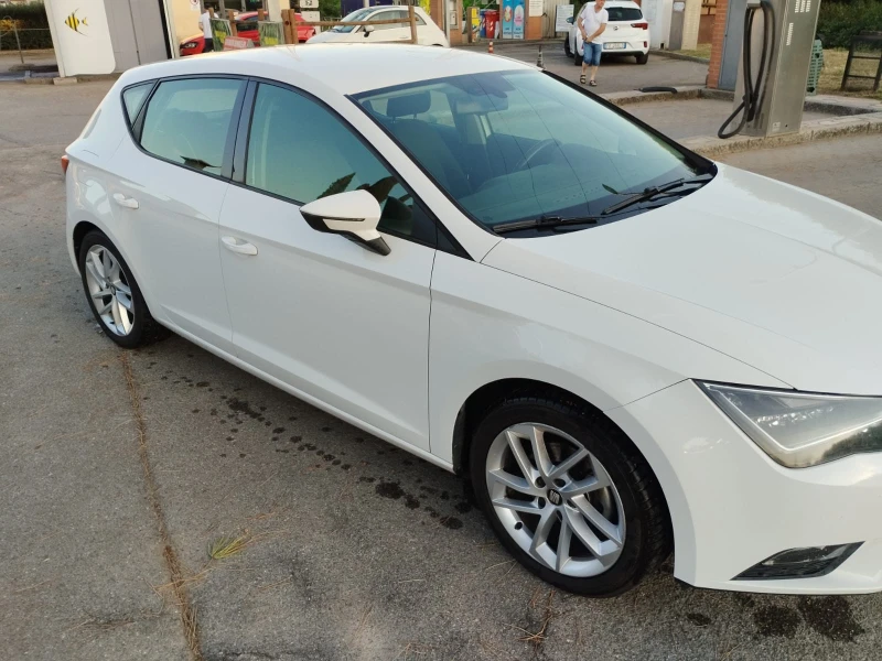 Seat Leon 1.6 TDI KATO HOBA , снимка 2 - Автомобили и джипове - 48286488