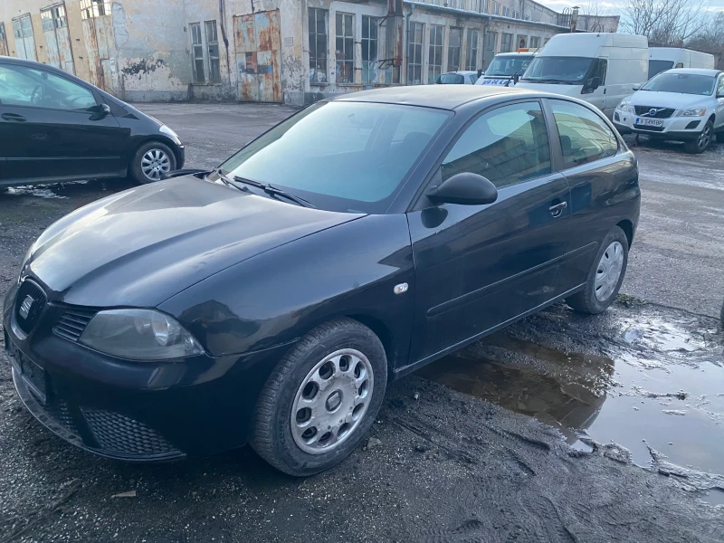 Seat Ibiza 1.4i facelift, снимка 6 - Автомобили и джипове - 48801666