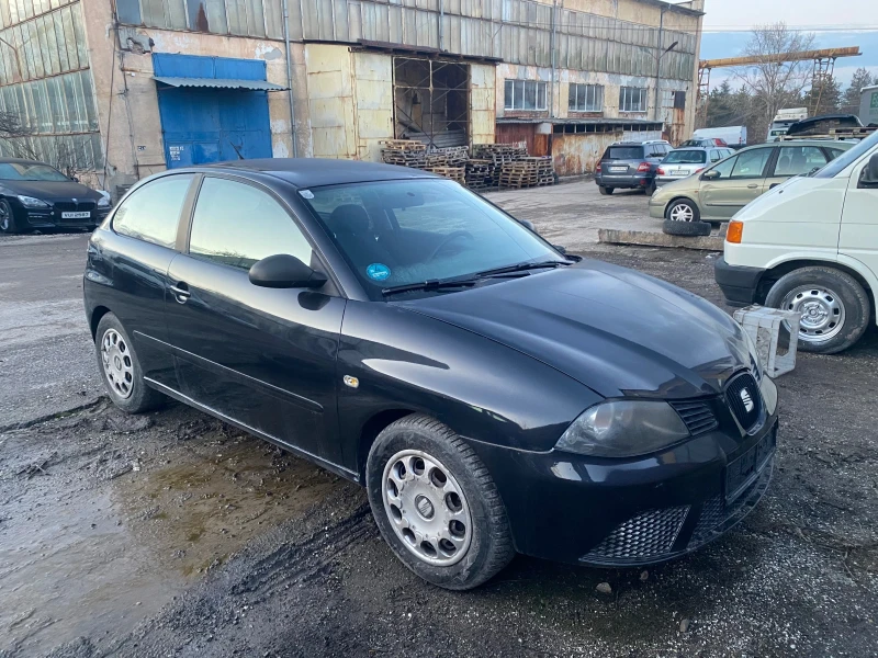 Seat Ibiza 1.4i facelift, снимка 1 - Автомобили и джипове - 48801666