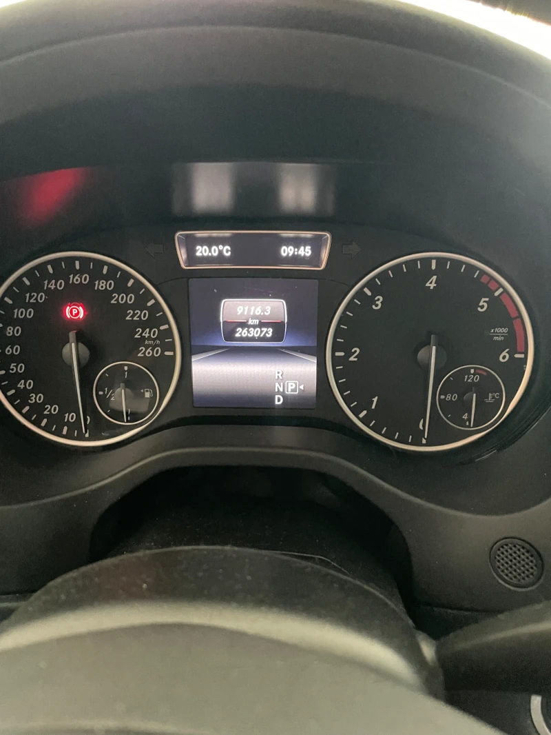 Mercedes-Benz A 200, снимка 5 - Автомобили и джипове - 52559428