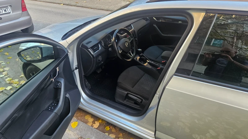 Skoda Octavia 4x4, снимка 10 - Автомобили и джипове - 52428415