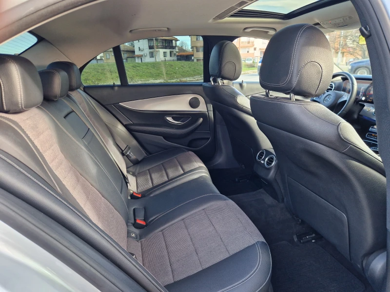 Mercedes-Benz E 350 9G Digital TOP, снимка 12 - Автомобили и джипове - 52541642