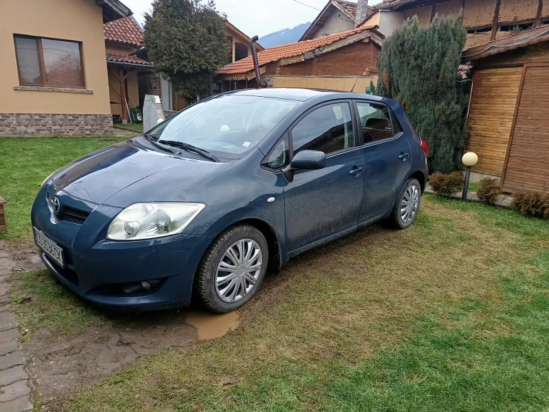 Toyota Auris, снимка 2 - Автомобили и джипове - 53391926