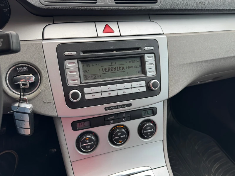 VW Passat, снимка 7 - Автомобили и джипове - 53541616