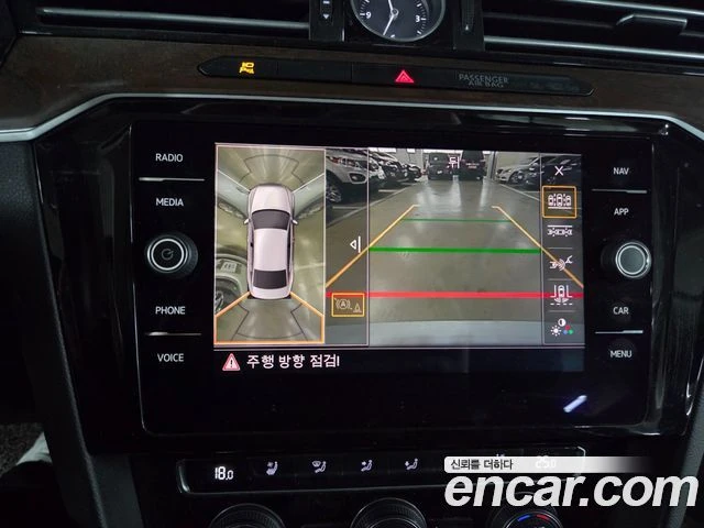VW Passat, снимка 14 - Автомобили и джипове - 56081416