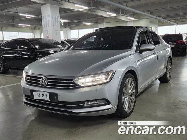 VW Passat, снимка 2 - Автомобили и джипове - 56081416