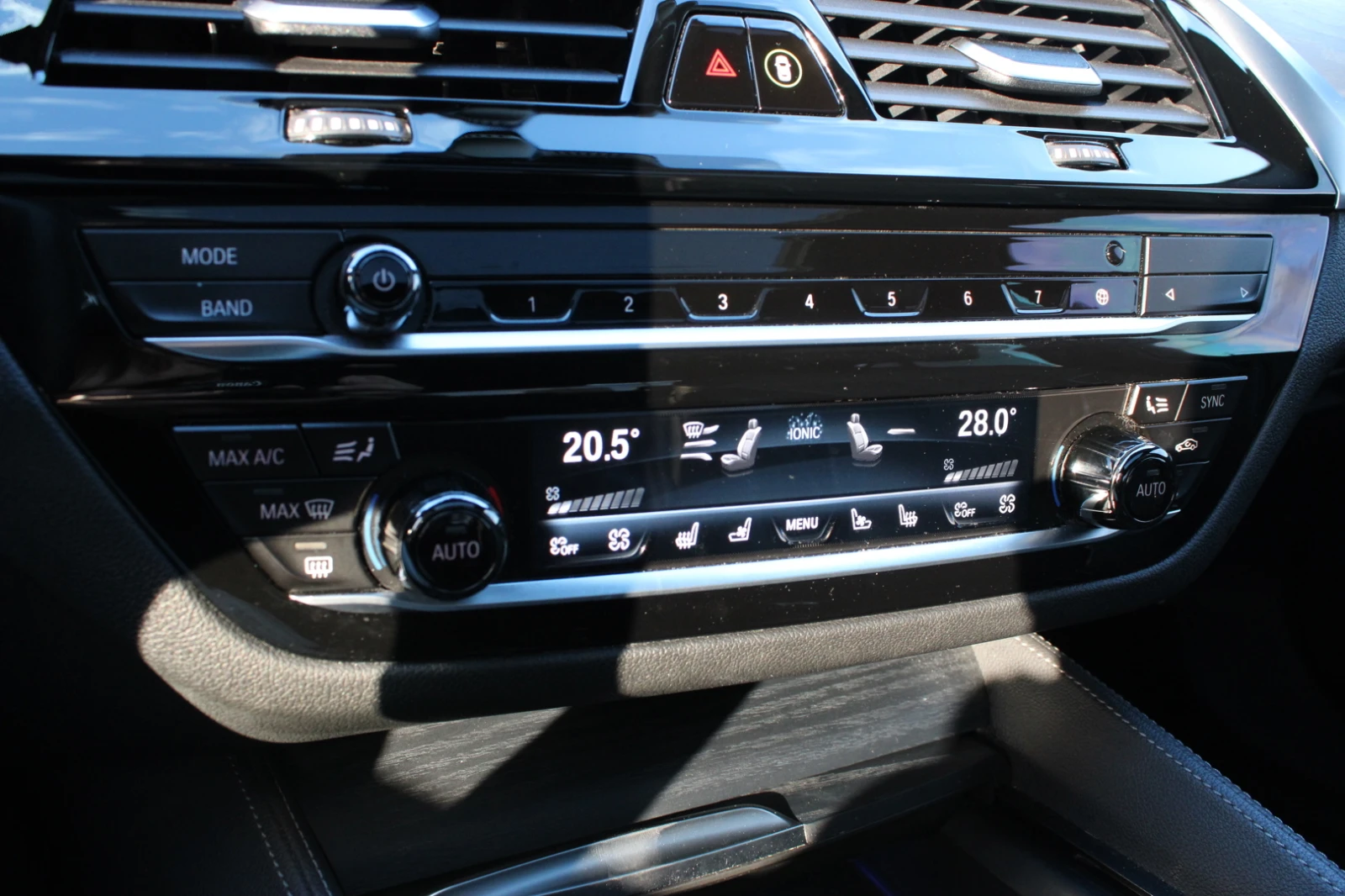 BMW 540 X DRIVE * ����� * 360 ������ * CARFAX * ���������� | Mobile.bg � ����������� 12