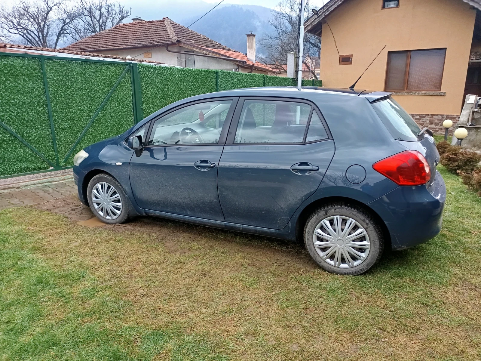 Toyota Auris | Mobile.bg � ����������� 3