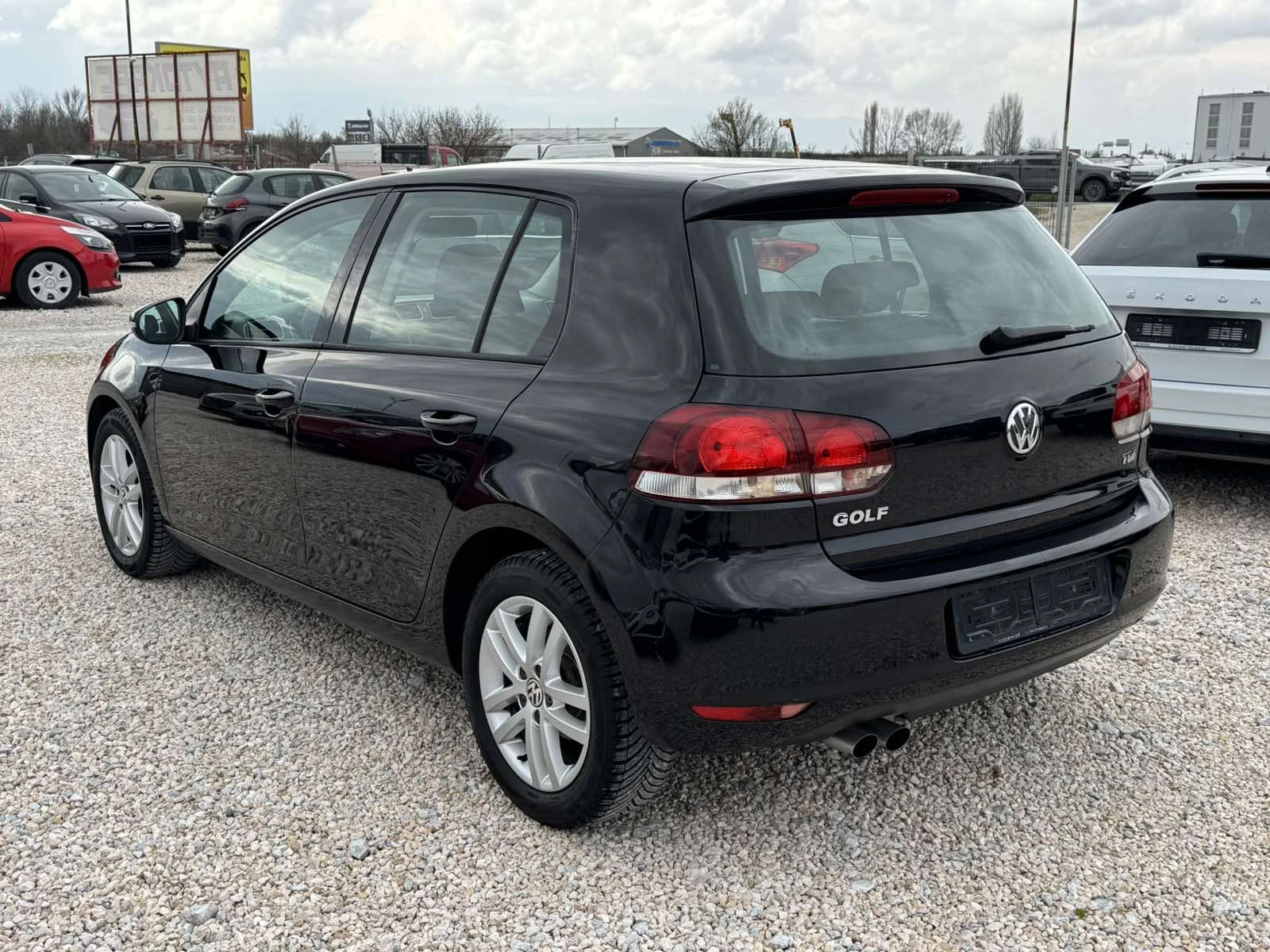 VW Golf 2.0TDI, снимка 6 - Автомобили и джипове - 53903432