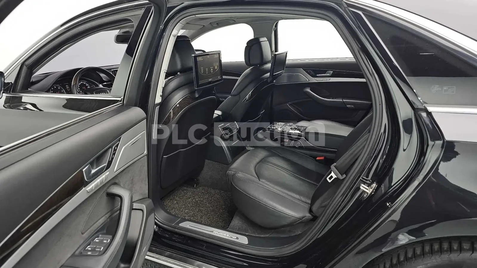 Audi A8 LONG* MATRIX* TV* ОБДУХ* МАСАЖ* АЛКАНТАРА* КРАЙНА , снимка 15 - Автомобили и джипове - 53917015