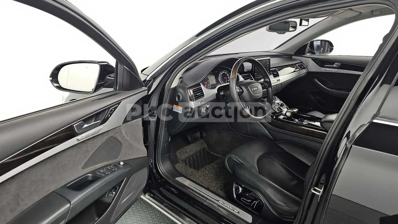 Audi A8 LONG* MATRIX* TV* ОБДУХ* МАСАЖ* АЛКАНТАРА* КРАЙНА , снимка 13 - Автомобили и джипове - 53917015