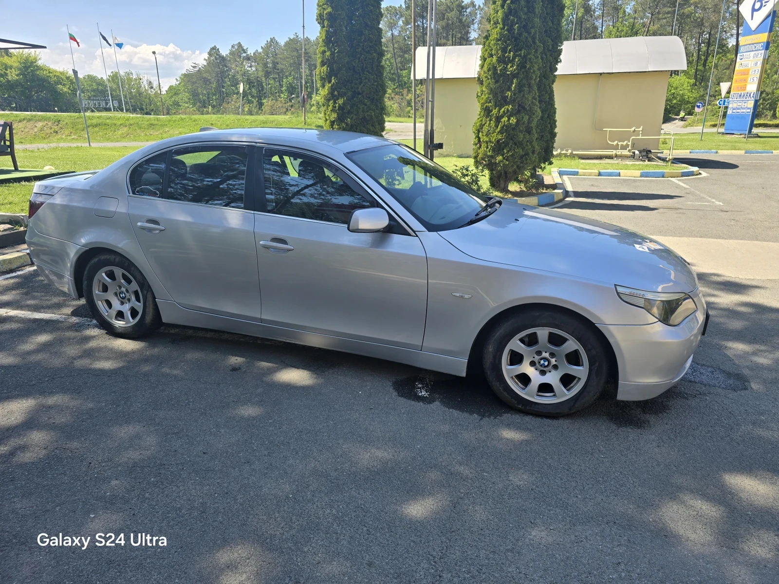 BMW 530, снимка 2 - Автомобили и джипове - 54610205