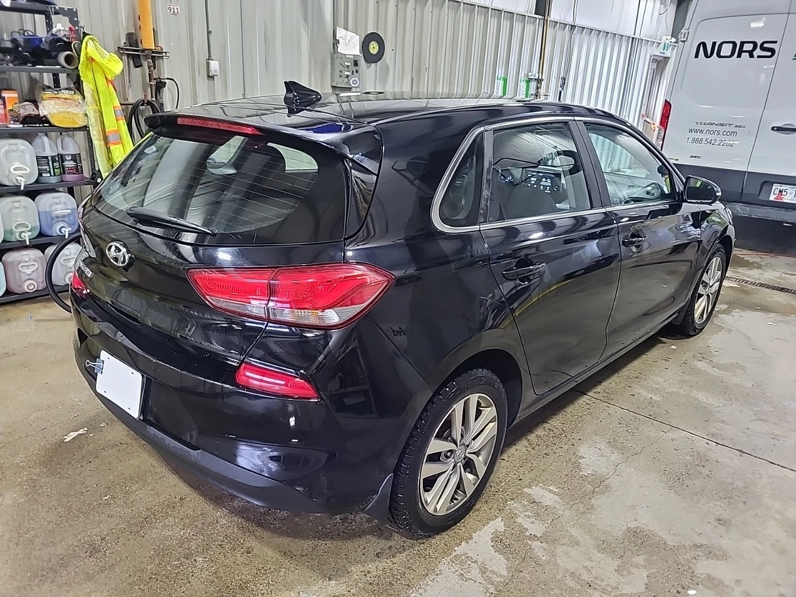 Hyundai Elantra 2L 4cyl Front Wheel Drive | Mobile.bg � ����������� 3