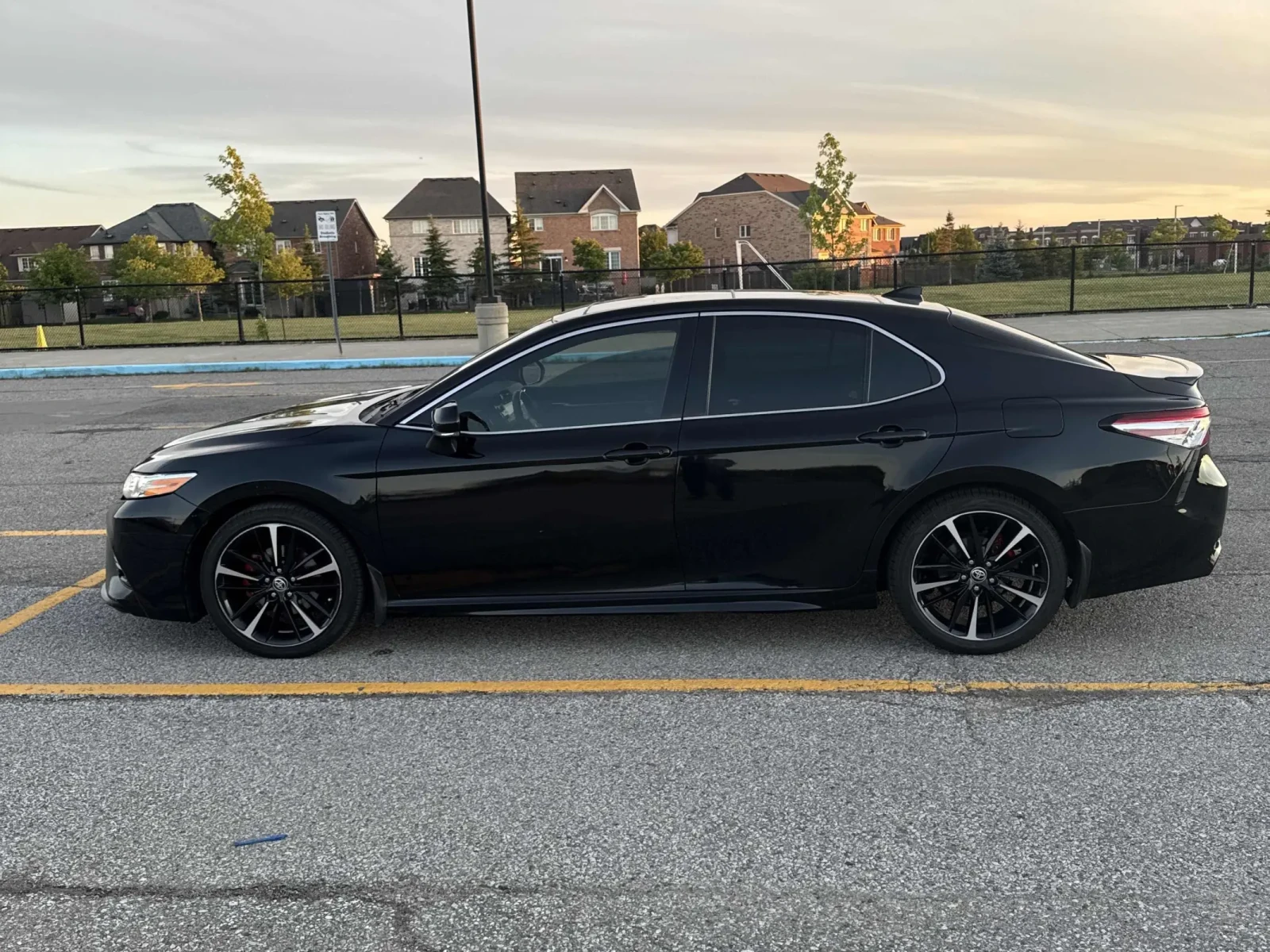 Toyota Camry XSE , снимка 3 - Автомобили и джипове - 54924083
