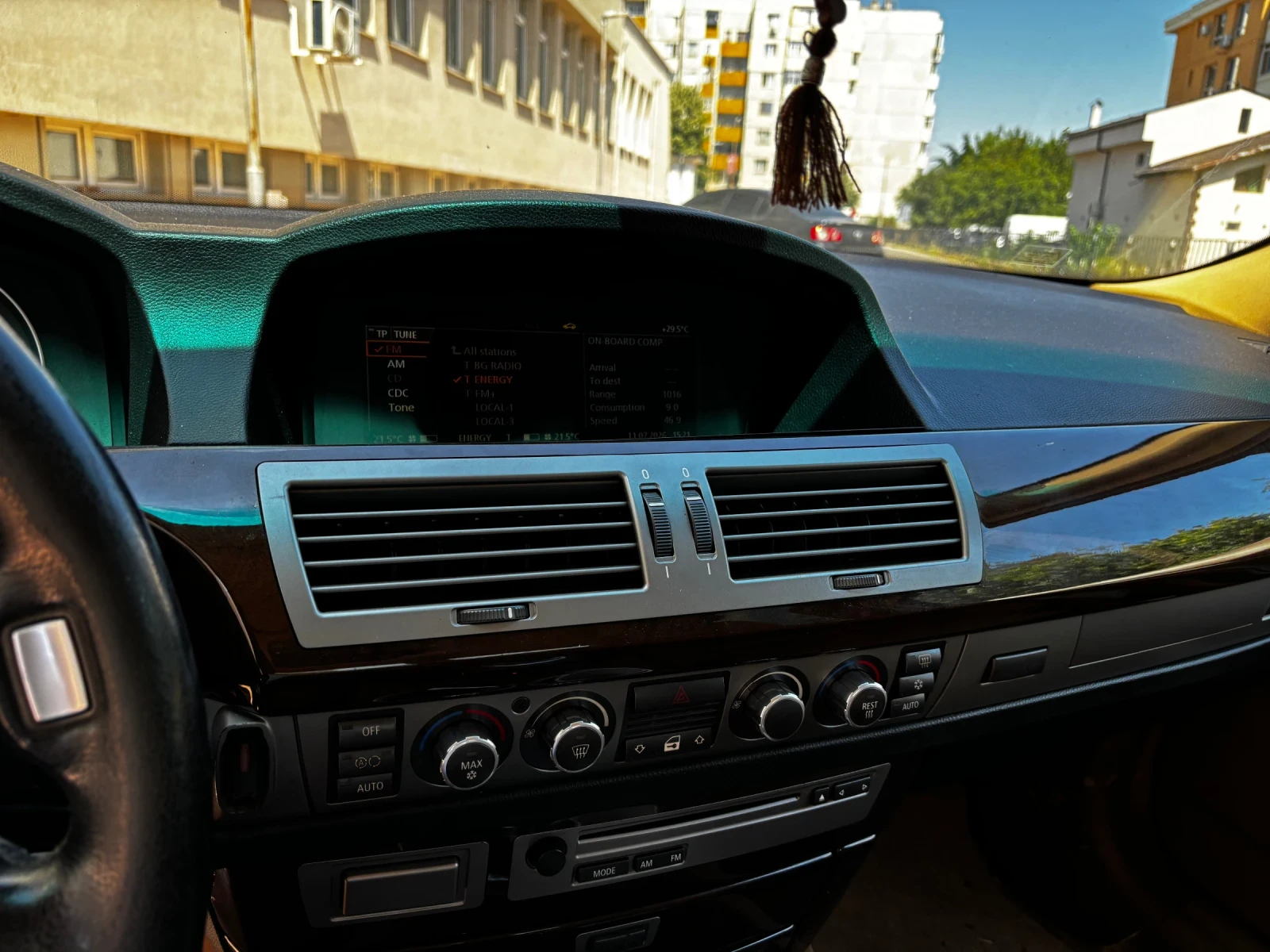 BMW 730, снимка 12 - Автомобили и джипове - 55242597