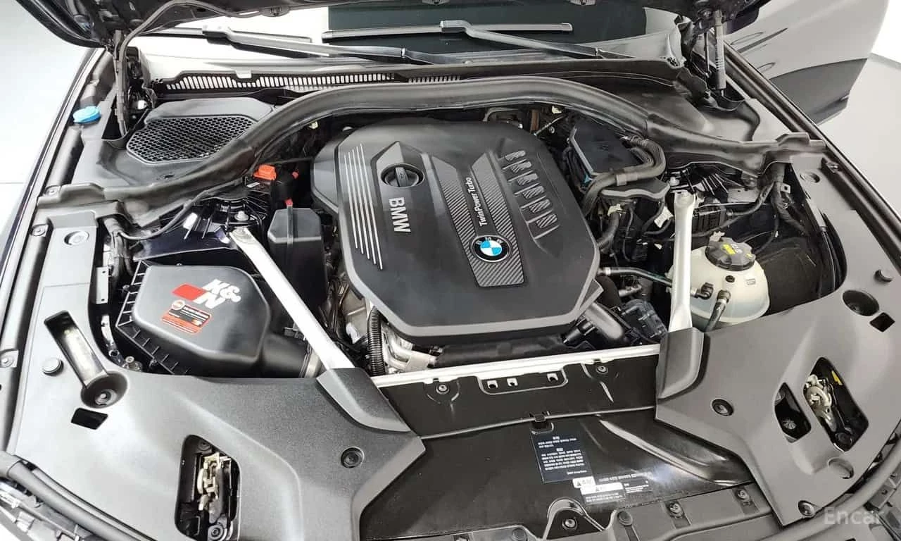 BMW 530 * 530d M Sport Plus * ЦЕНА ДО БГ, снимка 6 - Автомобили и джипове - 55572271