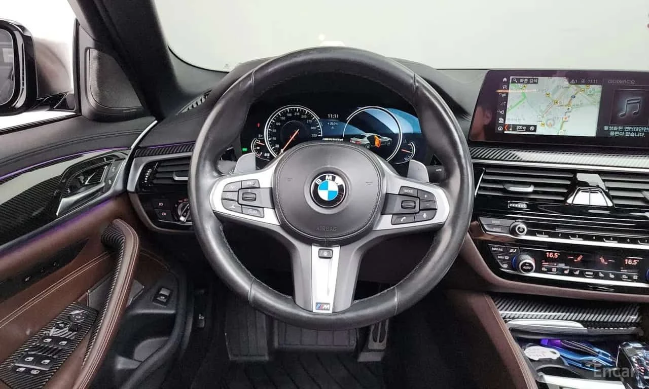 BMW 530 * 530d M Sport Plus * ЦЕНА ДО БГ, снимка 13 - Автомобили и джипове - 55572271
