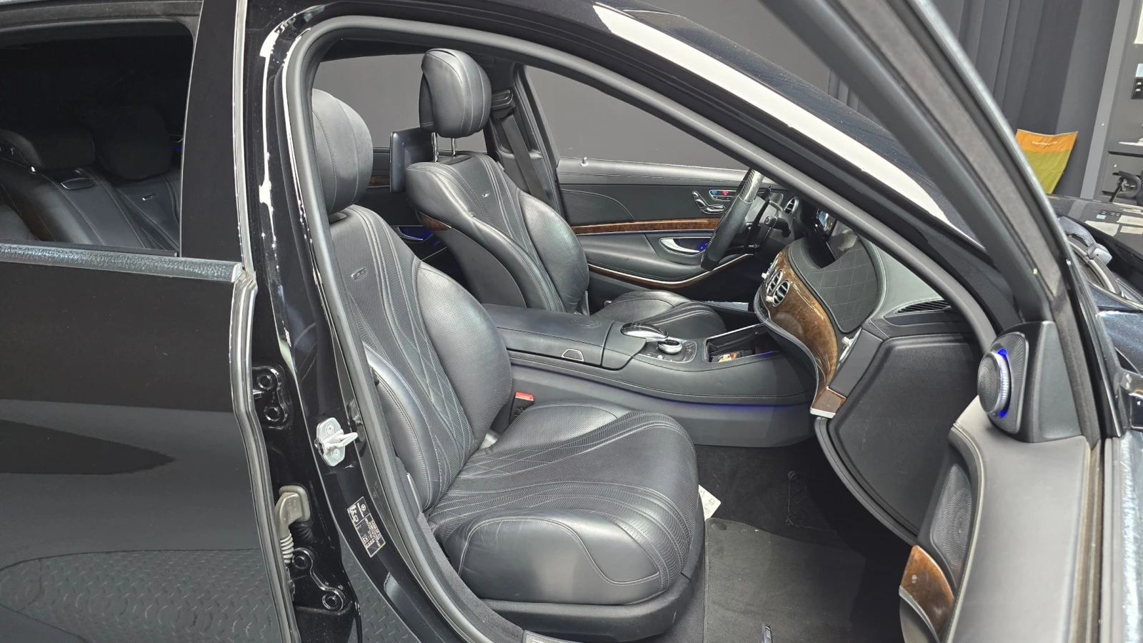 Mercedes-Benz S 65 AMG V12 Biturbo, снимка 11 - Автомобили и джипове - 55720015