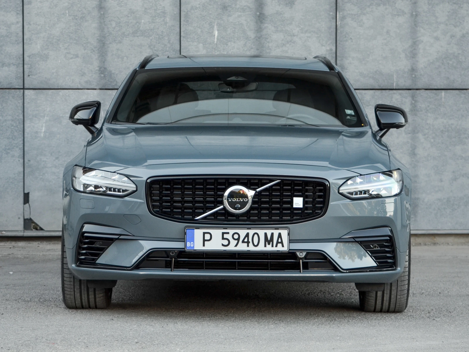 Volvo V90 T8 | R-design | ФЕЙСЛИФТ | ANDROID | ВСИЧКИ ЕКСТРИ, снимка 2 - Автомобили и джипове - 55754995