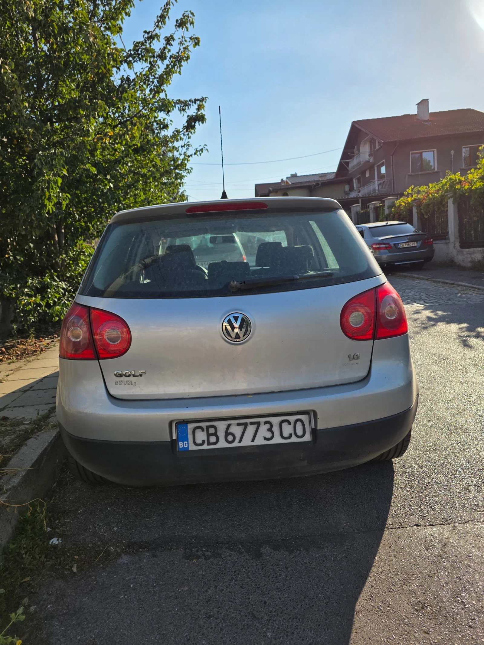VW Golf, снимка 3 - Автомобили и джипове - 56009813