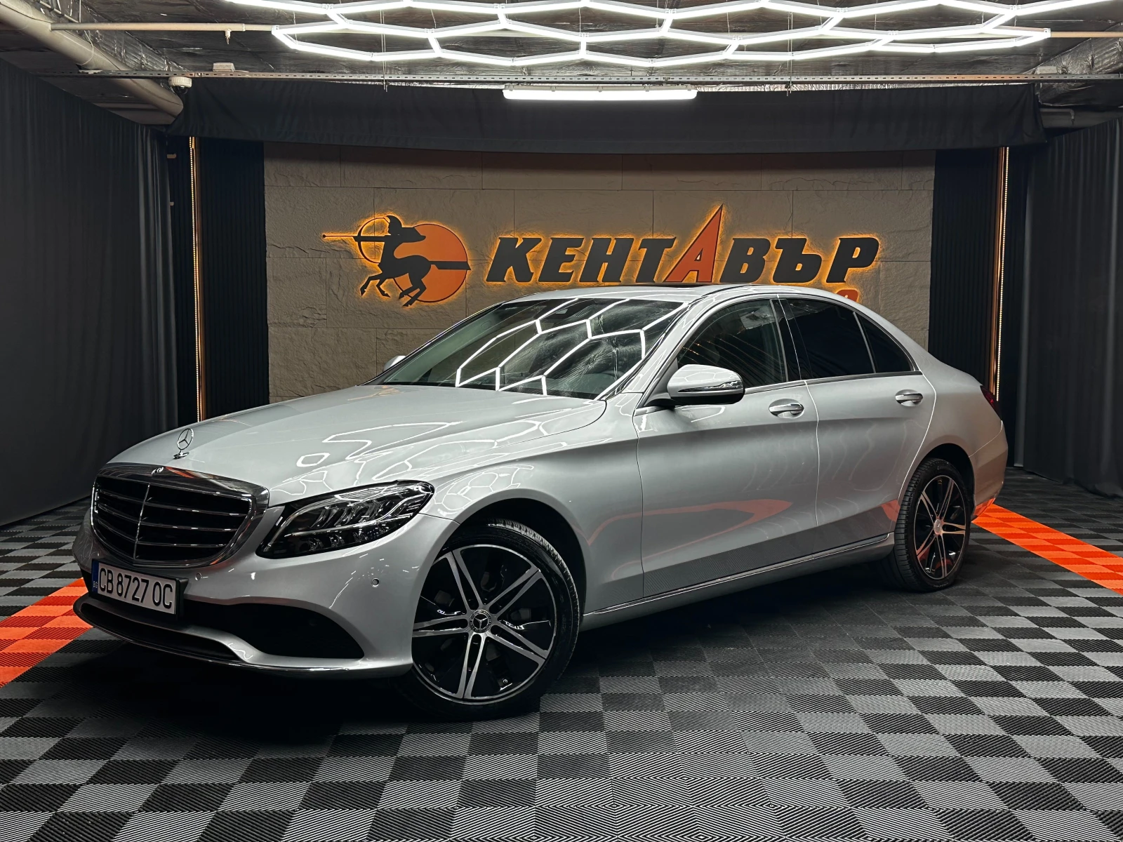 Mercedes-Benz C 220 2.0d 194 к.с./face/реални км 