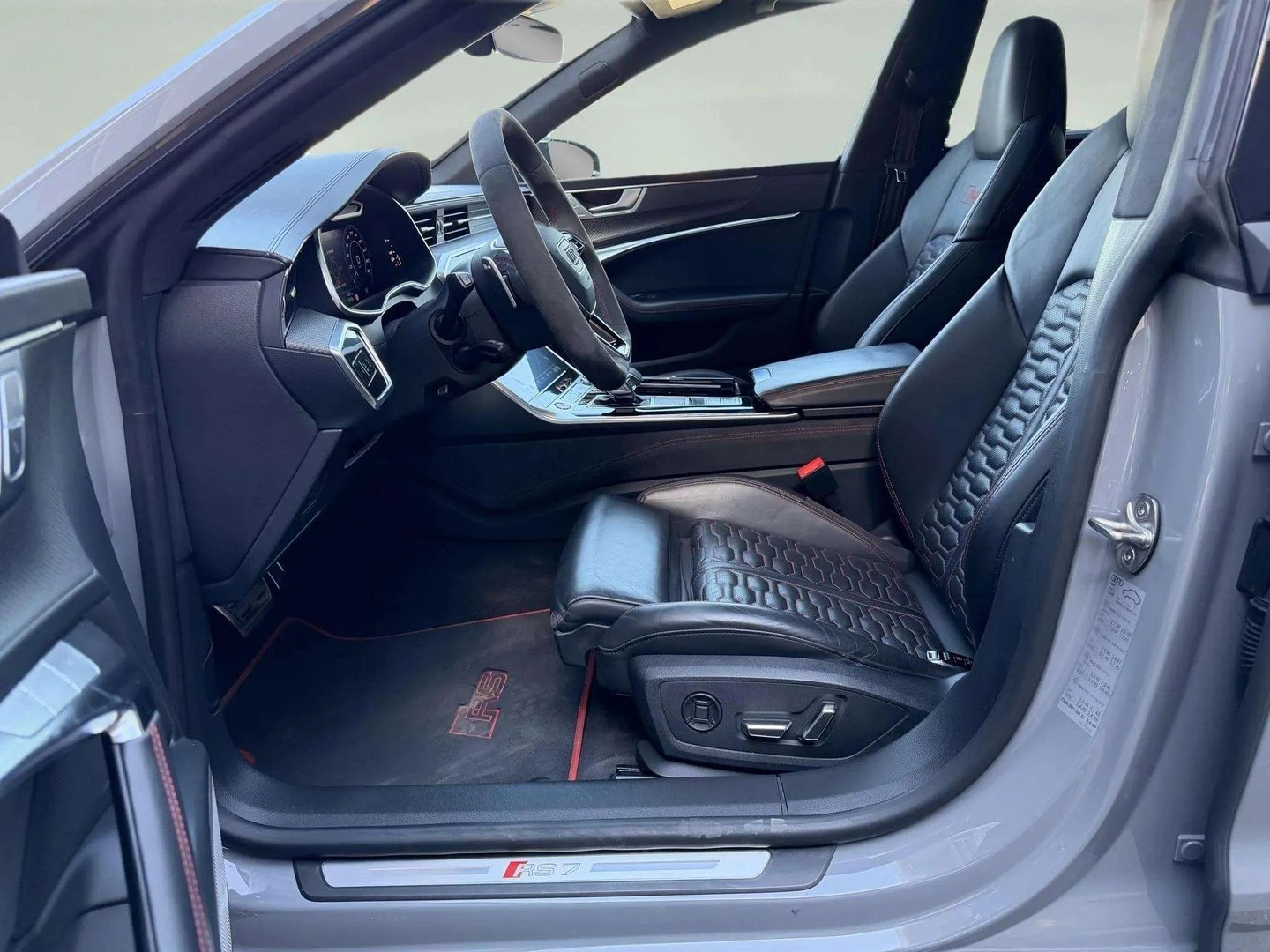 Audi Rs7, снимка 6 - Автомобили и джипове - 56536218