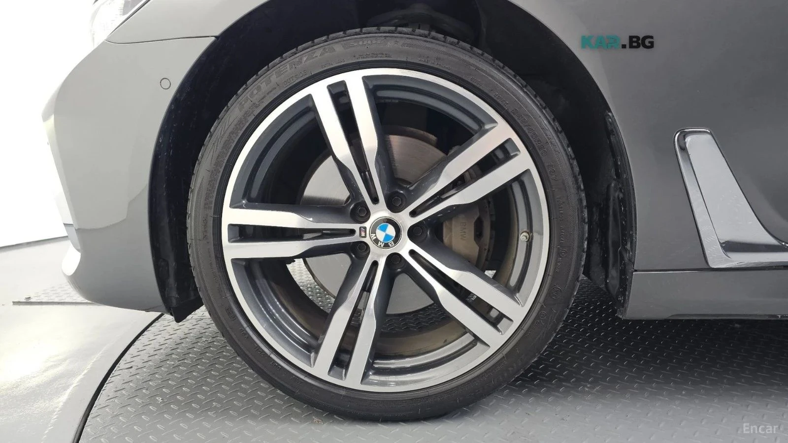 BMW 740, снимка 16 - Автомобили и джипове - 56711664