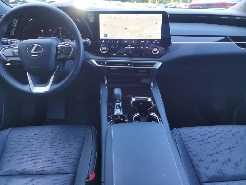 Lexus RX 450h * E-FOUR* FSPORT* DESIGN* PANO* DISTR* , снимка 10 - Автомобили и джипове - 50189352