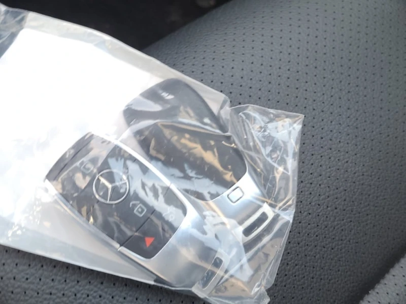 Mercedes-Benz GLE * 450E 4MATIC SPORT UTILITY 4D * CARFAX * ЦЕНА ДО , снимка 11 - Автомобили и джипове - 53338523