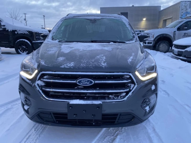 Ford Escape * Titanium * CARFAX * ЦЕНА ДО БГ, снимка 8 - Автомобили и джипове - 53430539