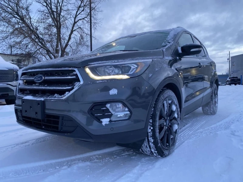 Ford Escape * Titanium * CARFAX * ЦЕНА ДО БГ, снимка 9 - Автомобили и джипове - 53430539