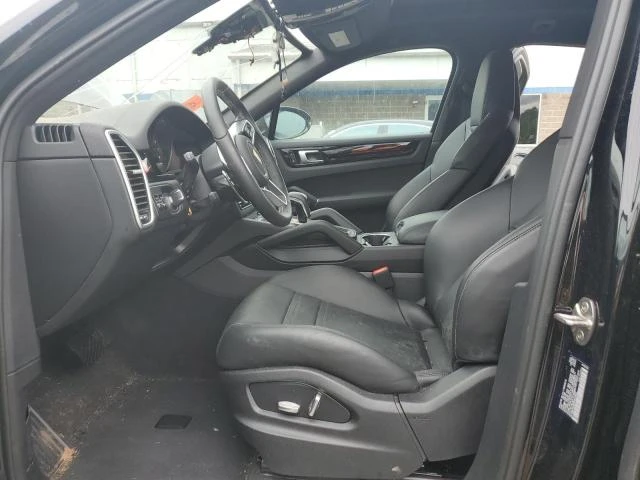 Porsche Cayenne 3.0L 6 ALL WHEEL DRIVE, снимка 8 - Автомобили и джипове - 53680916